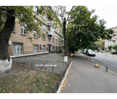 Тарасівська, 3. Без комісії. Оренда комерційного приміщення 102 кв.м в центрі Києва.