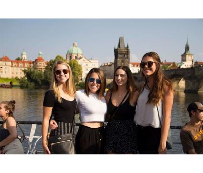 Вища освіта та навчання в Чехії