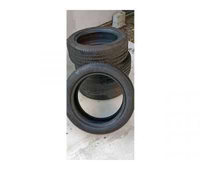 Комплект автопокришок Б/В  225/50 R17 Continental