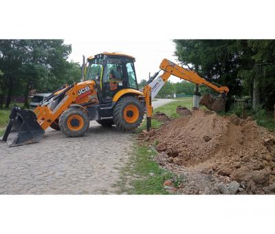 Послуги екскаватора JCB 3CX Послуги спецтехніки Водопровід