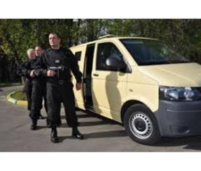 Всі види інкасації і перевезень готівки.