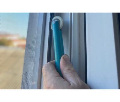 Заменяем уплотнитель на окнах в Одессе